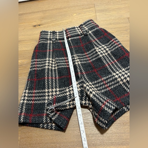 Express XXS high-waisted wool blend shorts - Picture 12 of 13